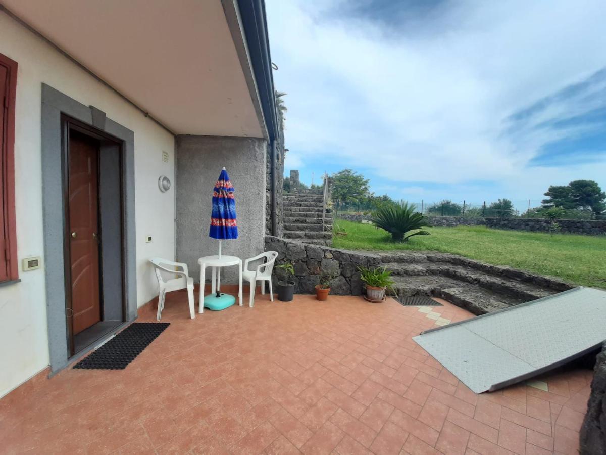 Holiday House Start Point Apartment Aci Bonaccorsi Ngoại thất bức ảnh